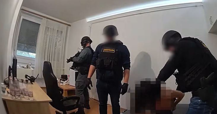 Az FBI riasztotta a magyar rendőröket, terrortámadásra készülhetett egy győri fiú