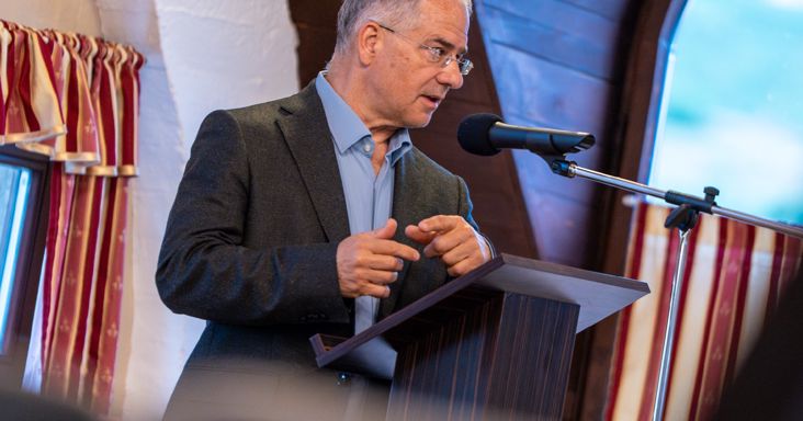 Visszacsinálná a Tisza-kormány Kósa Lajos utónévreformját