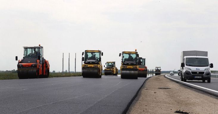 M6-os autópálya: válaszra sem méltatják Vitézy Dávidék az MKIF-et, úgy golyózták ki őket az üzemeltetésből – a társaság mindent nyilvánosságra hozna, „mindenki ugyanazt lássa"