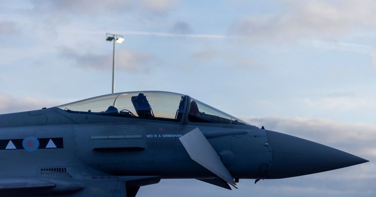 Robbanóanyaggal megrakott drónt észleltek a NATO egén: lelőtték a Eurofighter vadászgépek