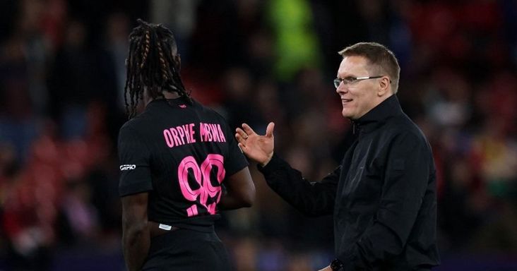 Élőben röhögték ki a volt NB I-es edzőt a Liverpool, az Arsenal és a City legendái