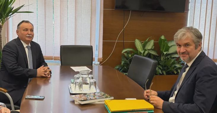 Hadházy Ákos meglátogatta minisztériumában Gajdos Lászlót