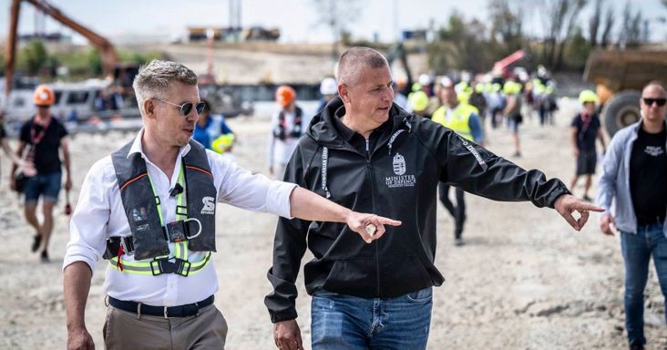 Ruszin-Szendi beismerte: méltatlanul lettek elküldve az oltatlan katonák