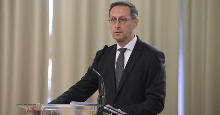 Varga Mihály: 25 éve aktuális a magyar euróbevezetés