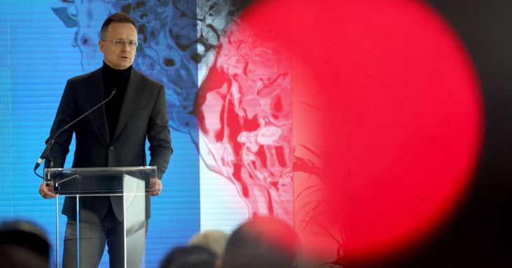 Előkerült Szijjártó Péter: nagyon messze van Magyarországtól a volt külügyminiszer – „dolgozom, ahogyan ön is tudja!"