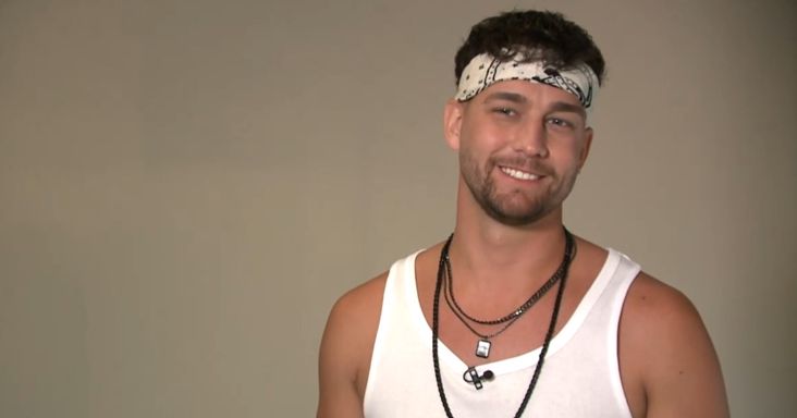 VV Barna meg akarja hódítani Pásztor Virágot a Celeb vagyok, ments ki innen!-ben: „Érte megváltoznék” – videó