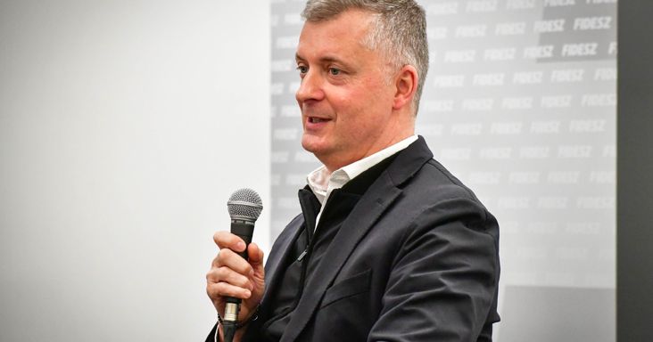 Kubatov Gábor fia távozott a Külügyminisztériumból