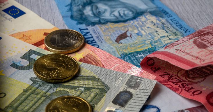Újra gyengül a forint