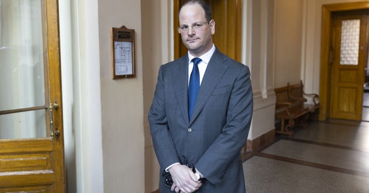 Reagált Jellinek Dániel cége a vezérigazgatója előállítására