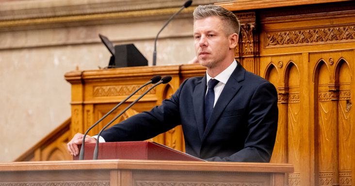 Magyar Péter nagy családi bejelentése: jelentősen emelik a családi pótlékot 2027-ben