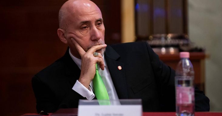 Súlyos belső feszültségről beszél a megbízott legfőbb ügyész egy videóüzenetében