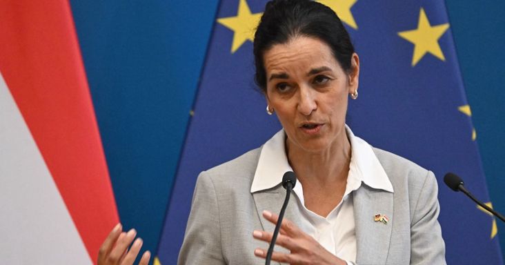 „A Fidesz-kormány külpolitikája eredményeket, a Tisza-kormányé csak feljelentgetéseket és politikai cirkuszt hoz”