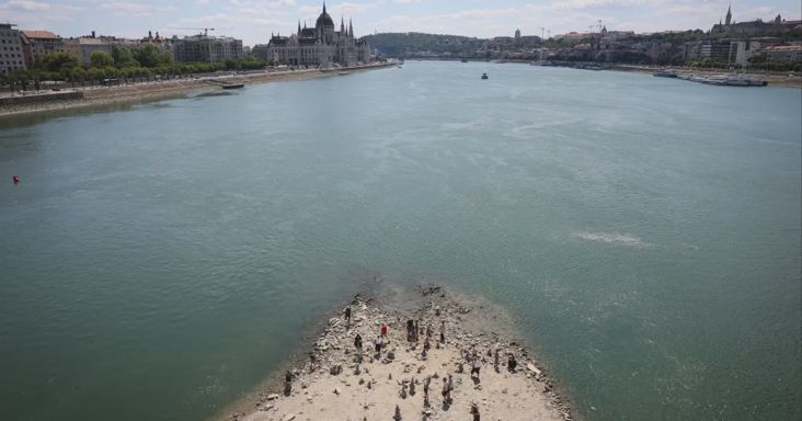 Megtette a hatását a pénteki eső: több mint 20 centimétert emelkedett a Duna vízszintje Budapestnél