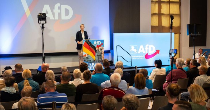 Fenyegetőznek, kapkodnak és vitatkoznak Berlinben az AfD szász-anhalti győzelme után