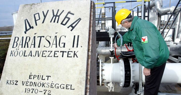 Most köszönheti meg Magyarország, hogy Orbán Viktor nem szakított az oroszokkal: itt az első EU-s óriásország, ami kifogy az olajból, miután levált a Barátság vezetékről – kétségbeesett vásárlásba kezdett