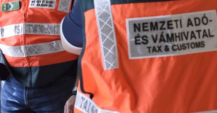 Fásy Ádám felesége után újabb letartóztatások az NKA 17 milliárdos botrányában