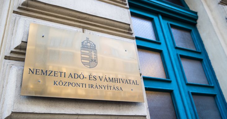 Megkezdte munkáját a NAV új elnöke