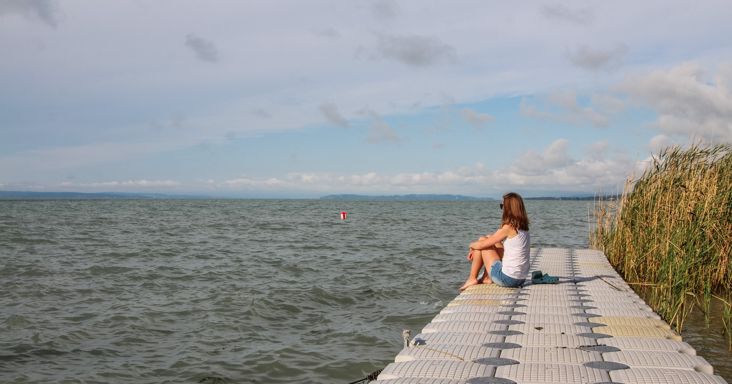 Vége van a nyárnak, megtorpant a Balaton és a Velencei-tó környéki lakáspiac