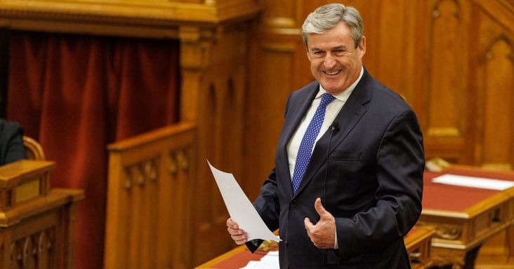 Most kezd komolyra fordulni, Kapitány István boldog lehet: páratlan útvonalon szerezhet be új energiát Magyarország, a tenger alá fúrják – már Európa egyik legnagyobb országa is beszállt