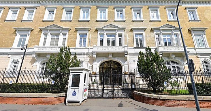 Az orosz nagykövetség diplomatáinak többsége a magyar szolgálatok radarján lehet