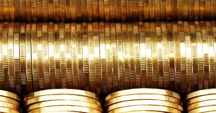 Nagy döntésre várnak a devizapiacok, stabil a forint, szenved a zloty