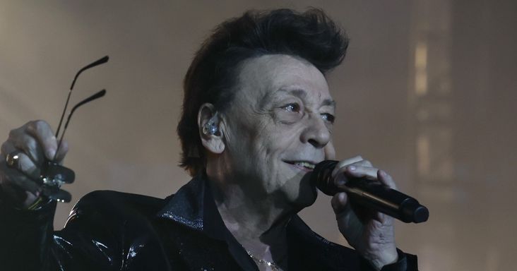 Nem engedték a lakók, hogy emléktáblát avassanak Fenyő Miklósnak egykori otthonánál – Fel vannak háborodva a rajongók