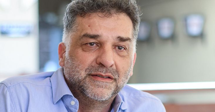 „Elegünk van a kreténekből”
