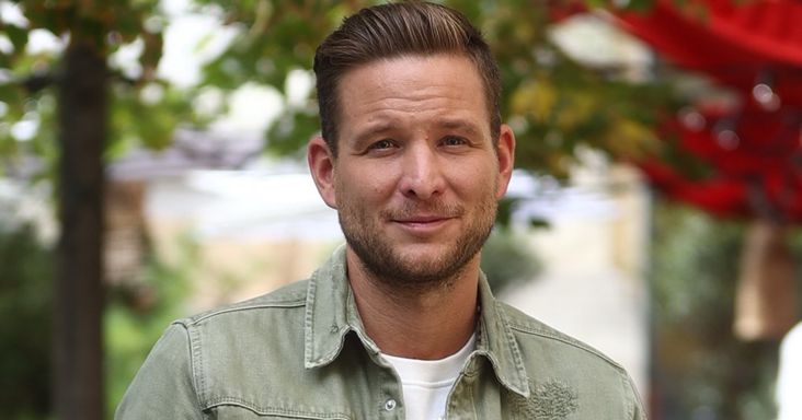 Ijesztő pillanatok az adás előtt: kórházba kellett szállítani Istenes Bencét, a Celeb vagyok, ments ki innen műsorvezetőjét