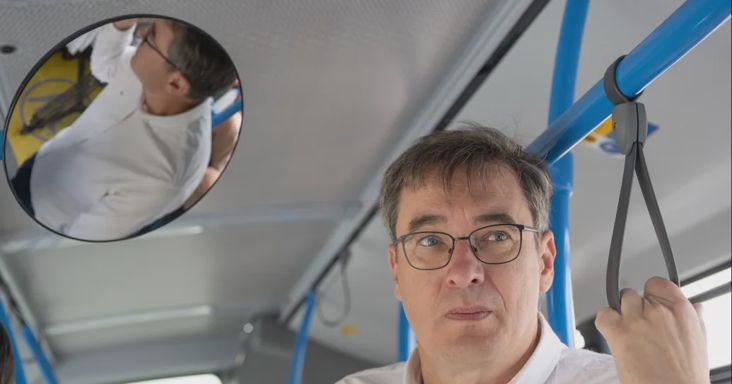 Karácsony Gergely nagyítóval keresi, de nem találja a kormány által ígért partnerséget