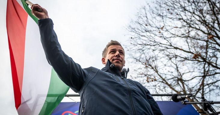 Magyar Péter Veszprémben kezdi országjárását