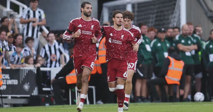 Szoboszlai Dominik kezd a Liverpoolban, Kerkez Milosról ítéletet hoztak