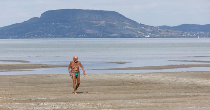 Kiszáradt mederrel és kongó strandokkal búcsúzik a Balaton - így ért véget a gyászos szezon - saját szemünkkel néztük meg