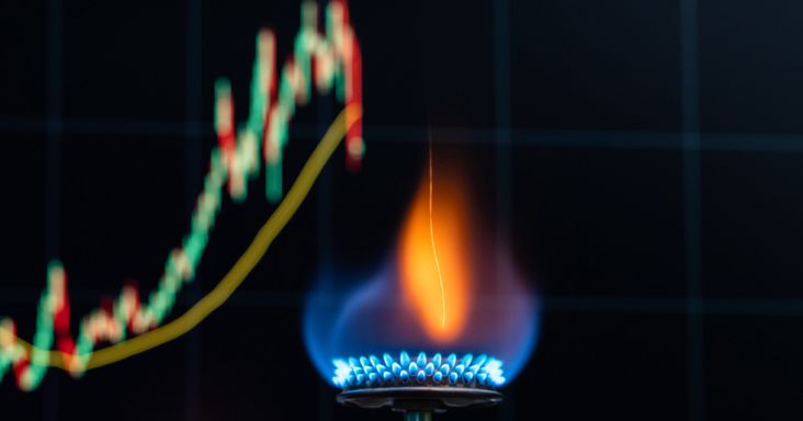 Új energiaválság söpör végig a világon - lépéskényszerbe kerültek a jegybankok