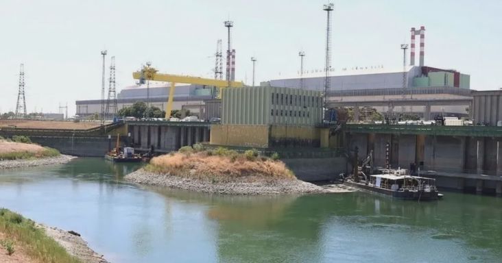 Súlyos figyelmeztetés érkezett Paksról
