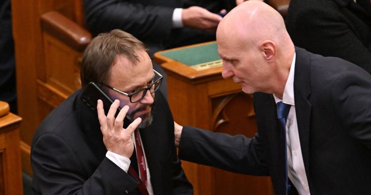 Kiakadt a 130 ezres város polgármestere Kármán Andrásra, nyilvánosságra hozta a neki írt levelét: a pénzügyminiszter kerek perec megmondta, hogy nem kapnak pénzügyi segítséget