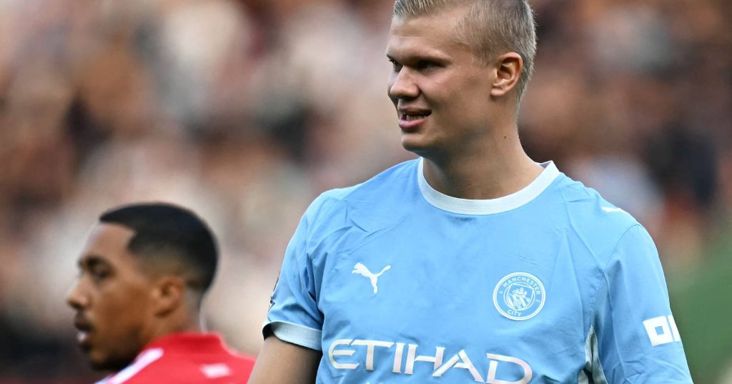 Véleményes Haaland-góllal nyert manchesteri derbit a City