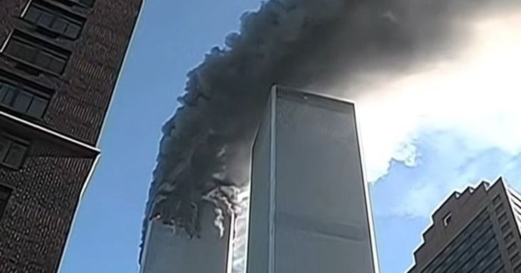 25 év után megszólalt a titkosszolgálat akkori vezetője és elmondja 9/11 megrázó titkait – különleges tematikus nappal készül Velkovics Vilmos a Gyalogátkelő YouTube-csatornán + videó