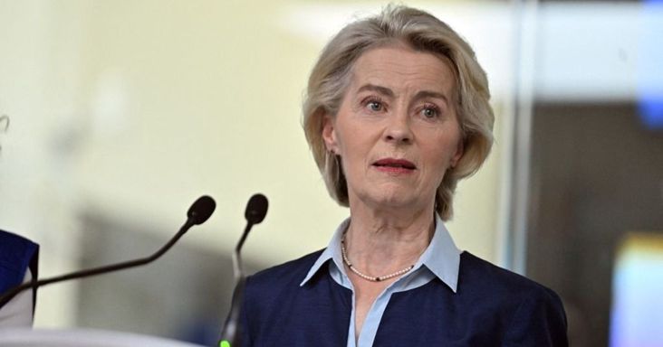 Von der Leyen nevezte ki, most fél Brüsszel ellene fordult: vizsgálat indult a Siemens-vezér ellen – elfogadhatatlannak tartják az MI-megbízást