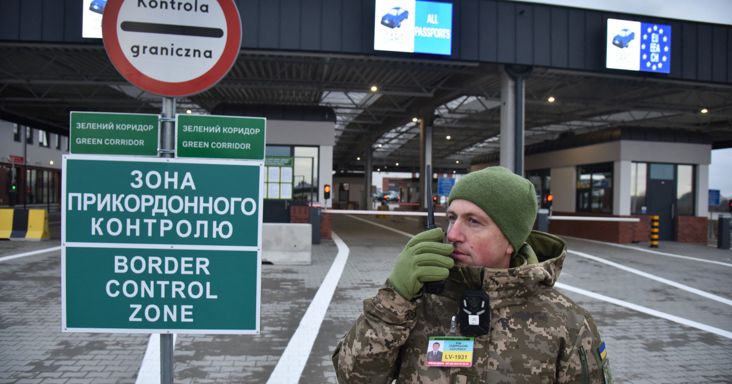 Oroszország az ukrán–lengyel határ térségére mért csapást Kijev szerint