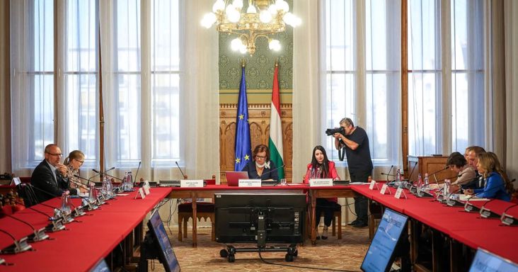 Újabb fontos szereplők kerültek a kegyelmi botrány vizsgálatának célkeresztjébe