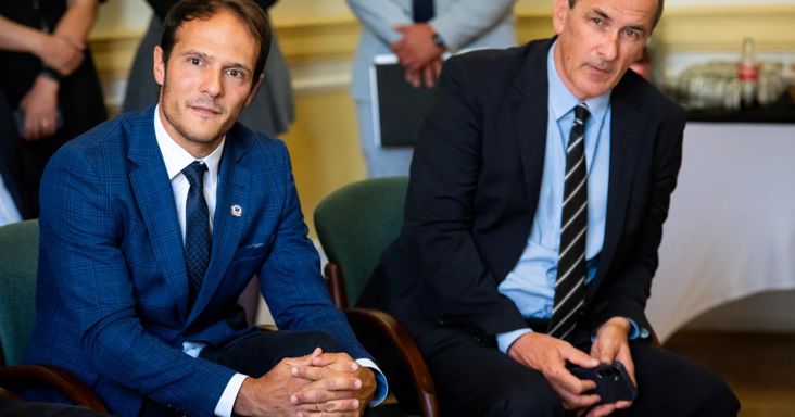 Constantinovits Miklóst, az Országos Mentőszolgálat eddigi megbízott főigazgatóját nevezte ki véglegesen Hegedűs Zsolt