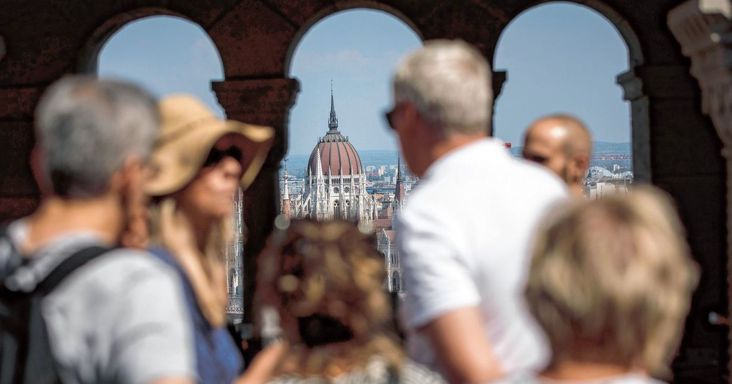 Ez az elfelejtett korosztály lehet a kitörési pont a turizmusban
